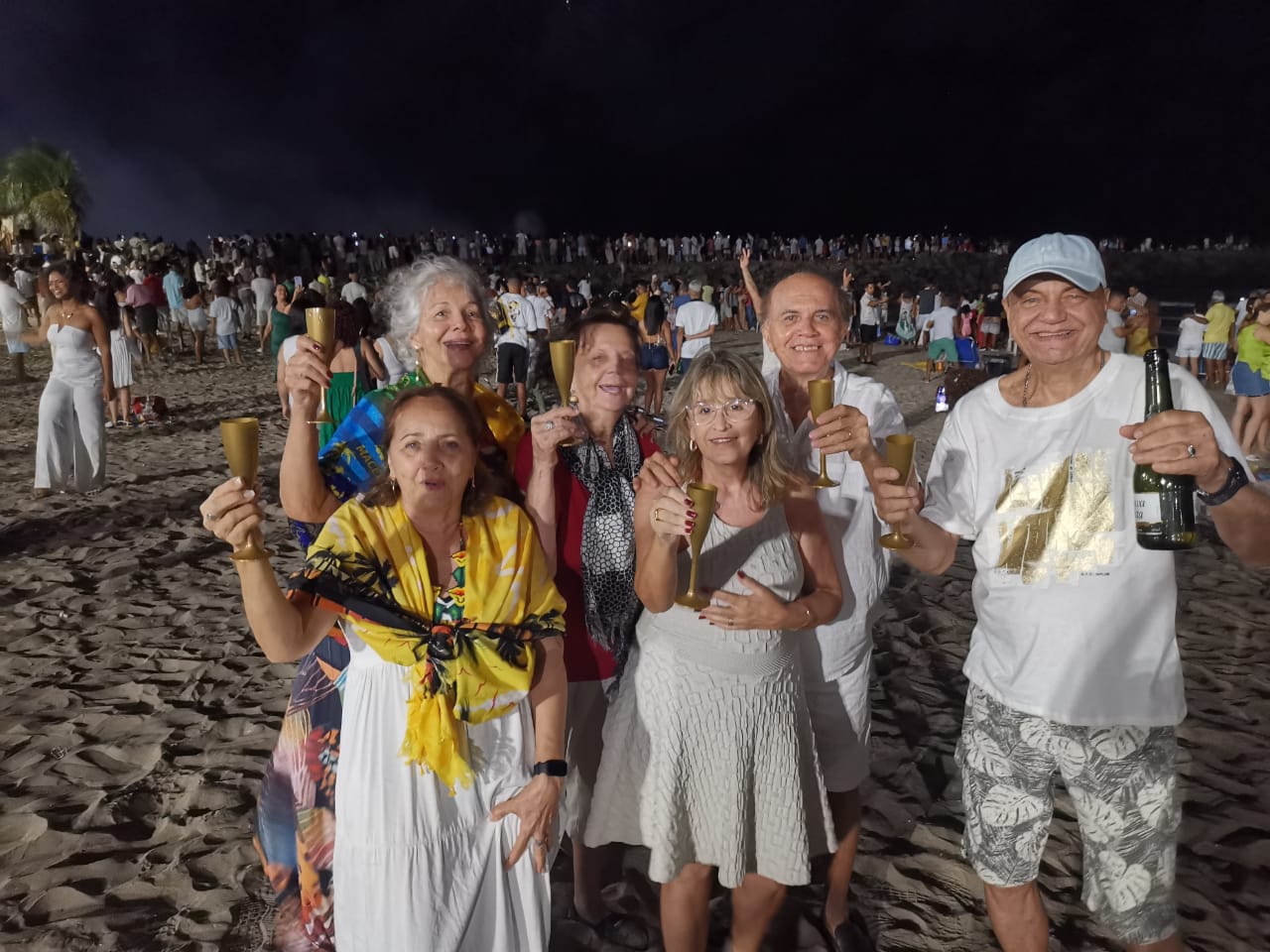 reveillón na praia com meus irmãos e cunhada